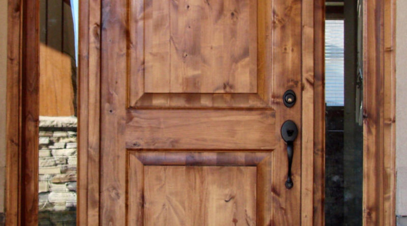 Входные двери из дерева: основные виды, конструктивные особенности и преимущества |+55 фото