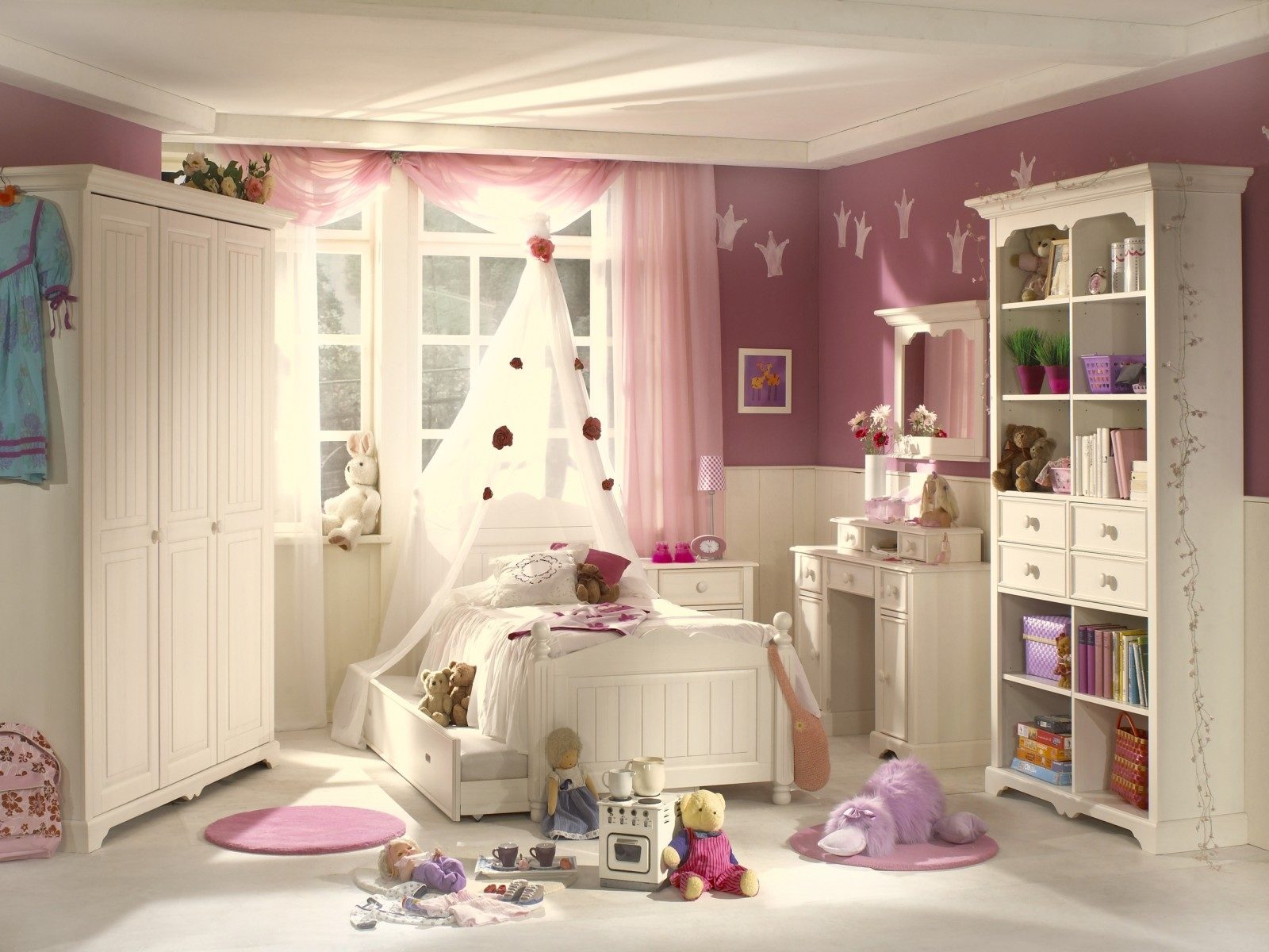 Красивый и практичный интерьер детской комнаты