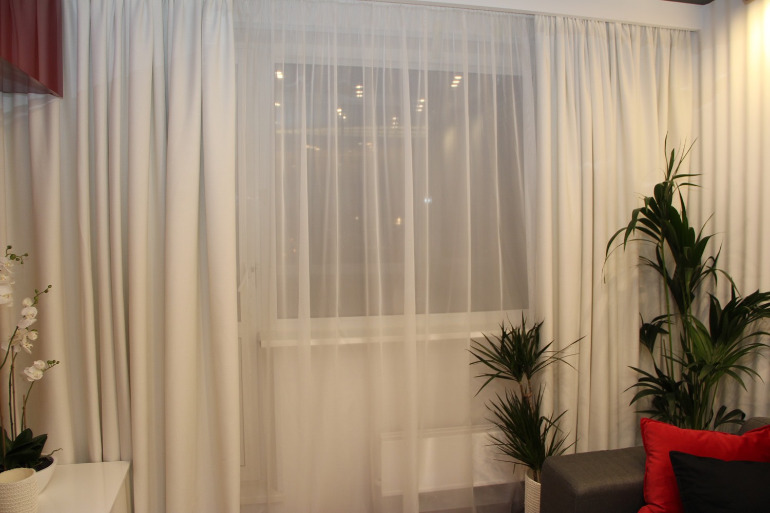 Базовые шторы: 5 типов для любой комнаты