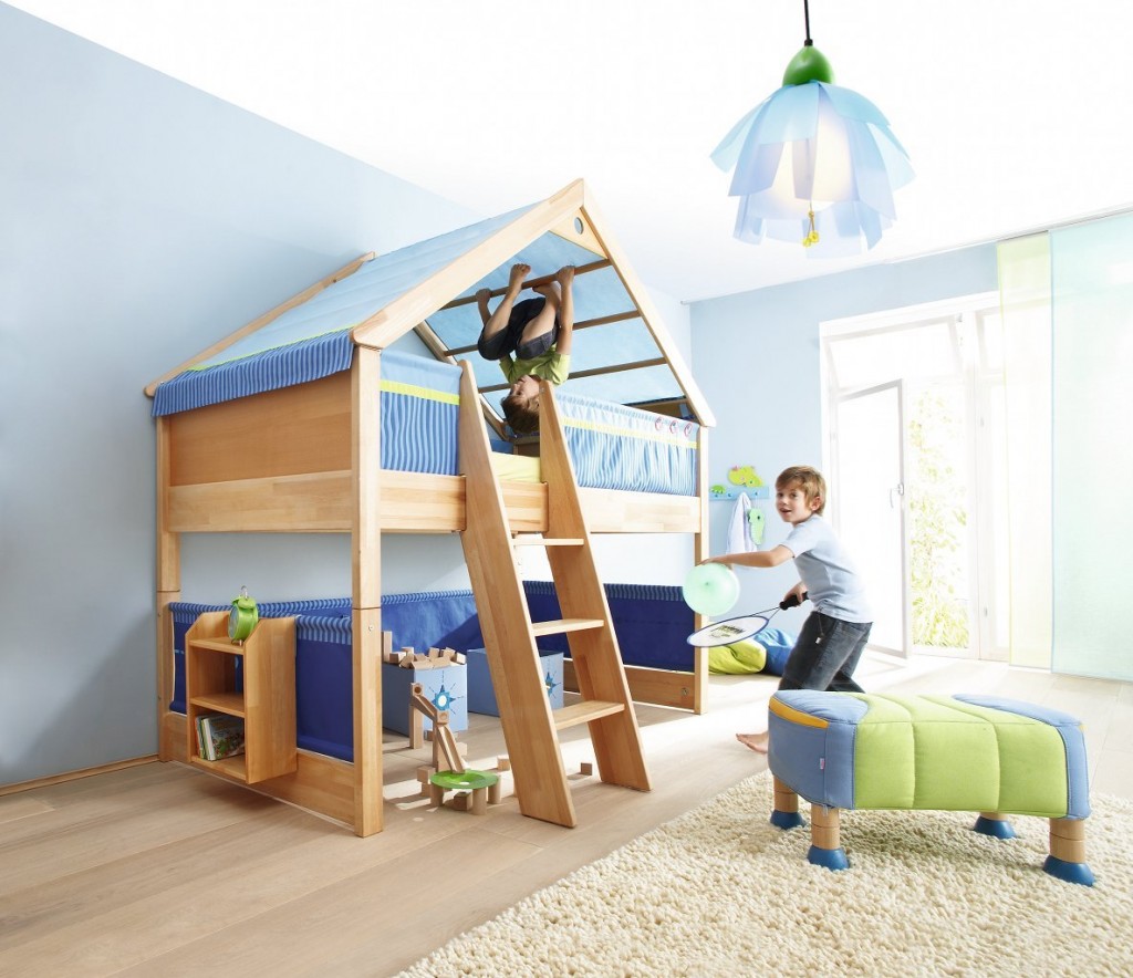 Домик на дереве для ребенка в комнате: возможно ли? И как?
