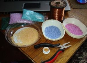 Колокольчик из бисера: схема плетения для начинающих и мастер класс