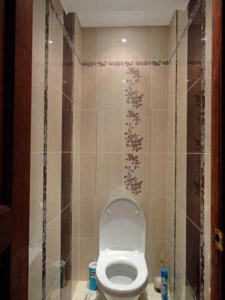 Дизайн туалета, отделанного плиткой