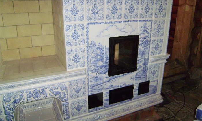 Варианты реставрации печи в доме с помощью керамической плитки