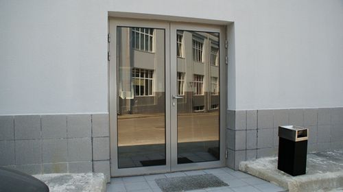 Как выбрать алюминиевые входные двери