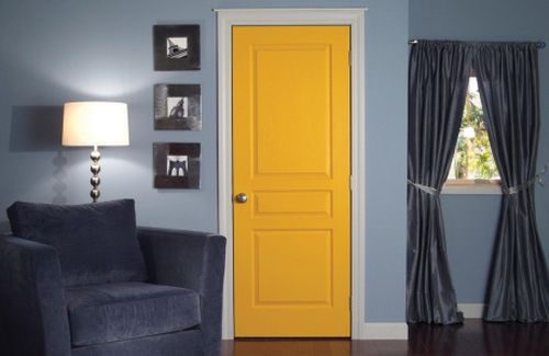 Краска для межкомнатных дверей без запаха: что выбрать?
