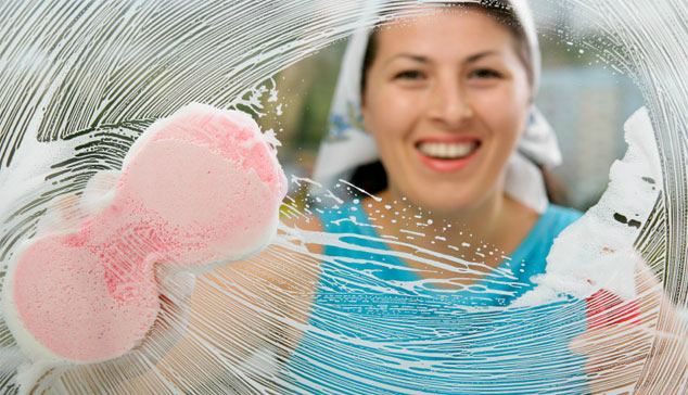 									Как мыть пластиковые окна и подоконники в домашних условиях								