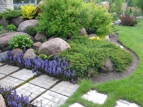Каменные садовые дорожки: из бетона, кирпича, гальки, гравия, плитки и не только (40 фото)