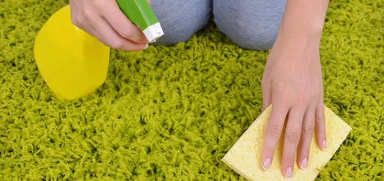 									Как почистить ковер содой и другими средствами в домашних условиях								