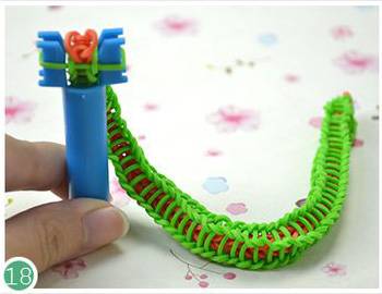 Плетение из резинок браслеты для начинающих на станке и на рогатке
