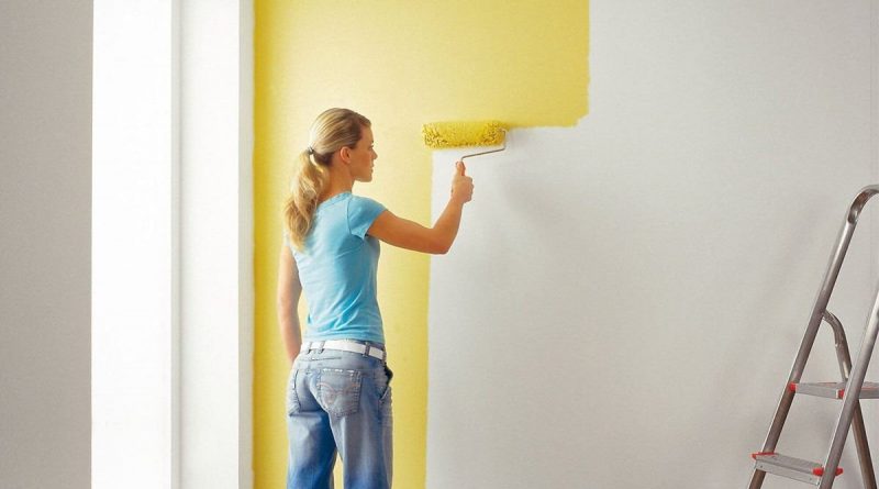 Декорирование стен — краска или обои?