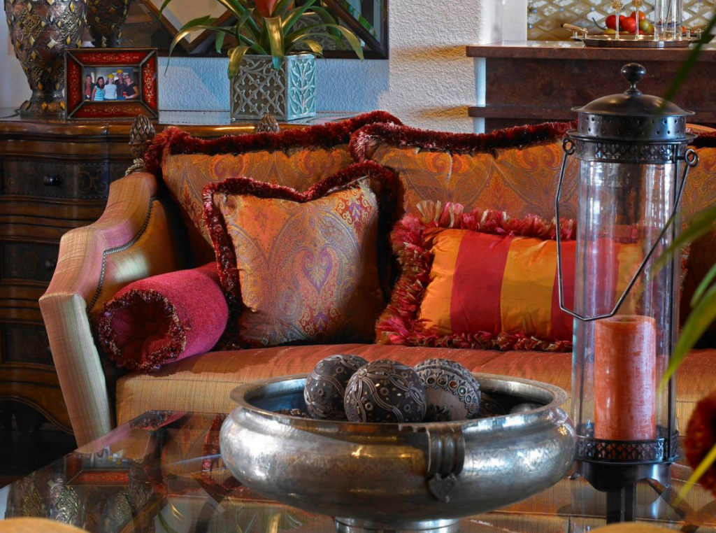 Декоративные подушки в марокканском стиле