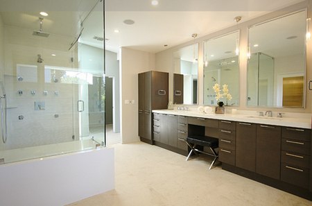 Новый дом Майли Сайрус: обзор интерьера [622 кв. м, 5 спален, 6 ванных комнат]