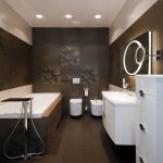 Ошибки выбора интерьера для ванной: как не сделать комнату миниатюрной