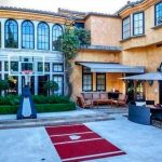 Дом Чарли Шина в Лос-Анджелесе за $10 млн [обзор интерьера]