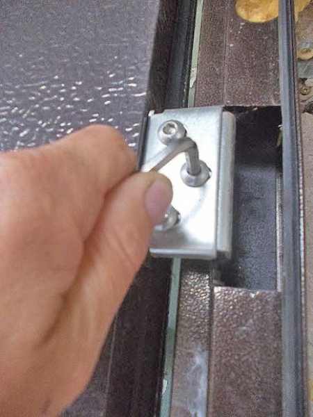 Установка входной металлической двери своими руками: инструкция, фото, видео