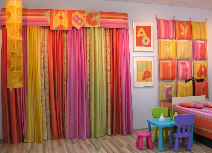 Для самых маленьких: как выбрать шторы для детского сада
