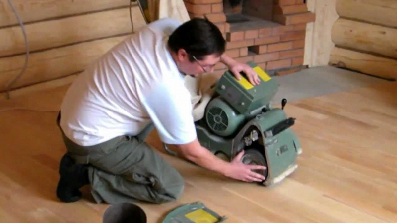 Шлифовка деревянного пола: как шлифовать ленточной машинкой