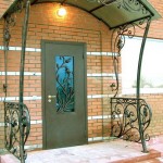 Входные металлические уличные двери для частного загородного дома или дачи