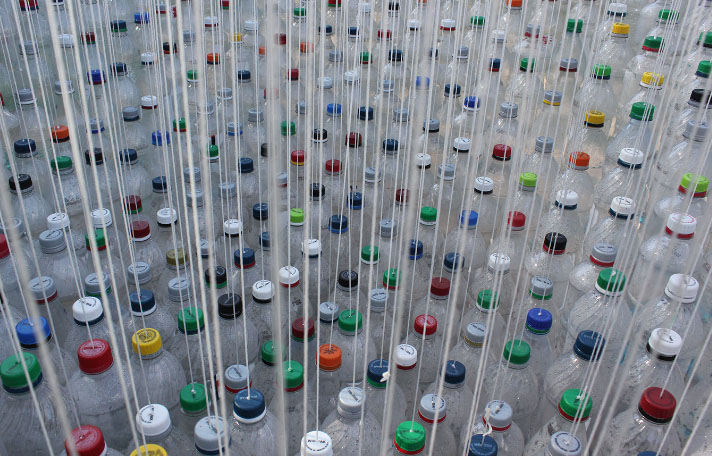 Делаем шторы из пластиковых бутылок: мастер-класс