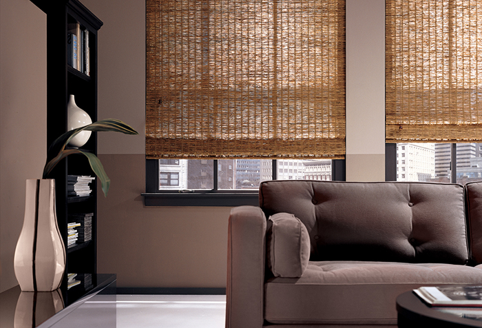 Бамбуковые рулонные шторы в интерьере: преимущества и недостатки