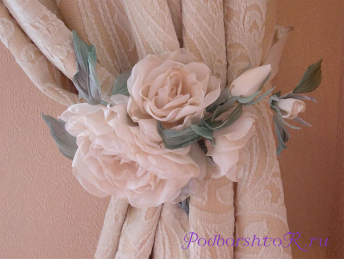 Как легко и просто можно сделать цветы из тюли для штор своими руками