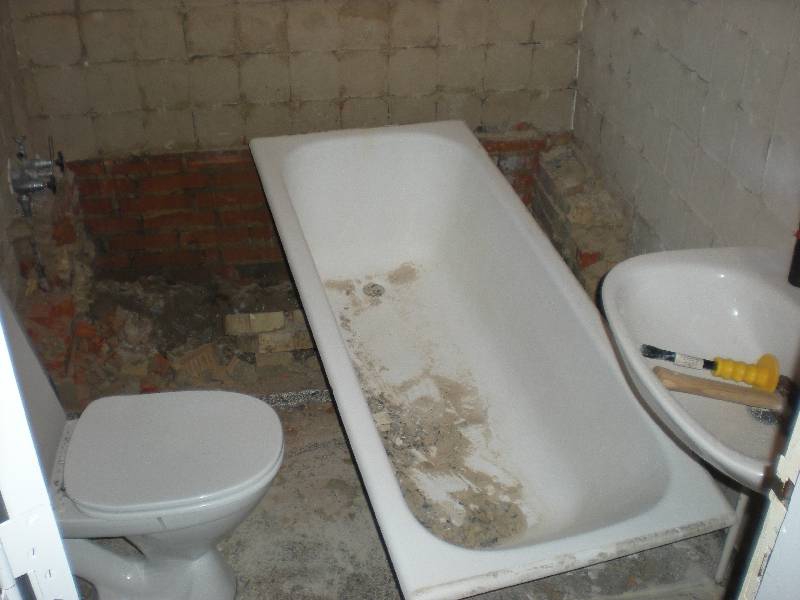 Демонтаж ванны – решаем задачу с легкостью!