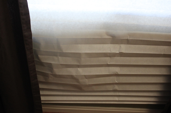 Бумажные жалюзи на липучке в Икеа и Леруа Мерлен