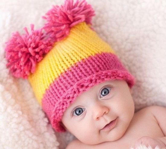Вязаная шапочка для новорожденного спицами: утепляем малыша своими руками, схемы с описаниями работы