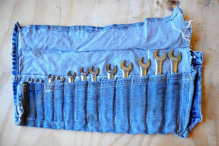 Поделки из старых джинсов своими руками: простые идеи и готовые пошаговые мастерклассы (38 фото)