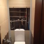Дверцы для шкафа в туалете - оцениваем рулонные шторы
