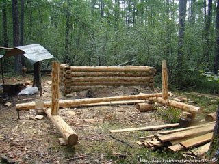 Строительство домика для охотника в тайге