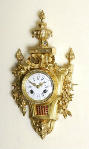 Настенные часы в интерьере: большие и маленькие, классические и необычные (70 фото)