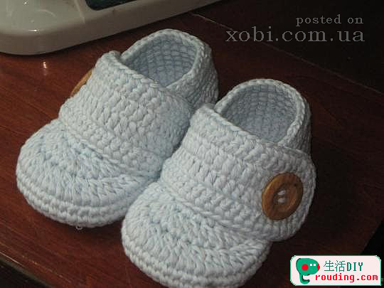 Пинетки-туфельки крючком для новорожденных с описанием и видео