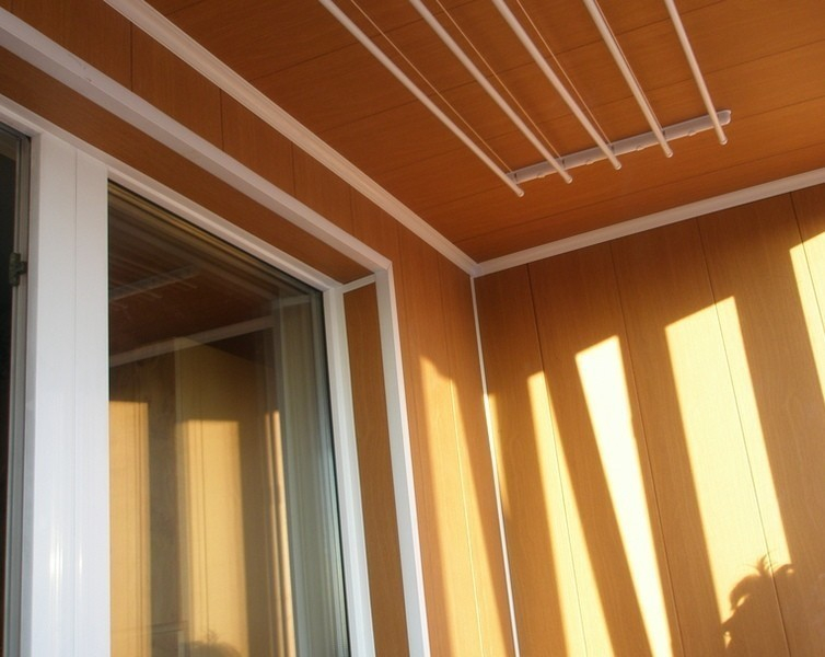 Обшивка балкона МДФ панелями (фото и видео)		