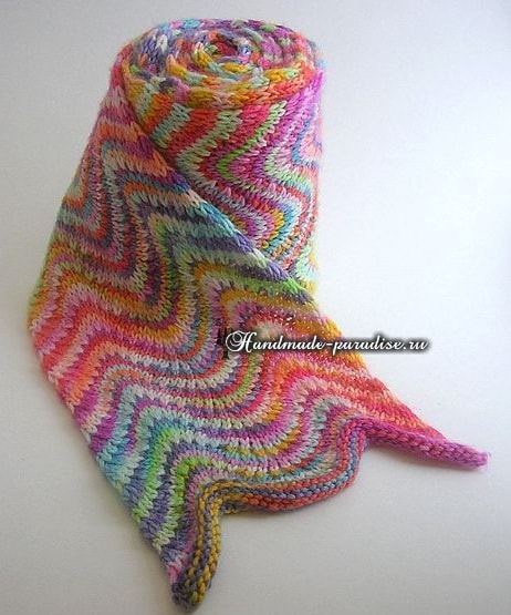 Радужный шарф волнами спицами