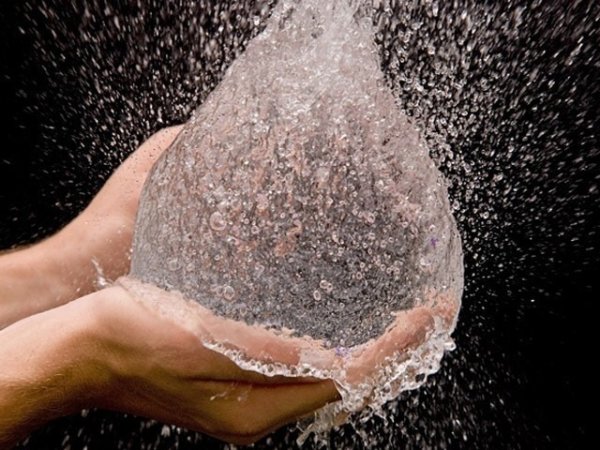 Как смягчить жесткую воду в домашними средствами