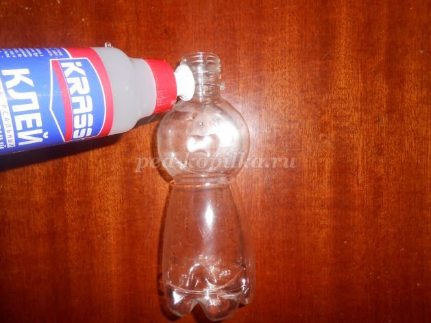 Ваза из пластиковой бутылки своими руками для цветов с фото