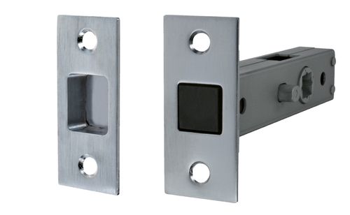 Выбор и установка защелки для межкомнатных дверей