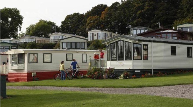 Английские мобильные домики — новый стиль вашей дачи или летнего жилья