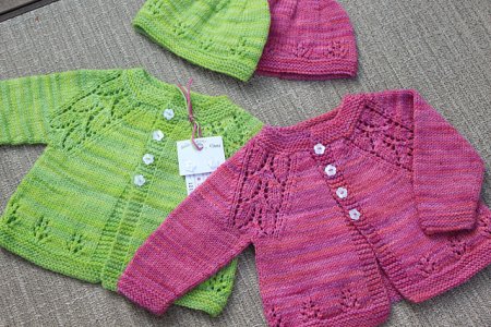 Вязание спицами реглана для детей на примере кофточки на ребенка до года: cхема и описание