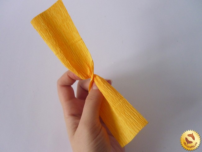 Как сделать тюльпан из бумаги своими руками