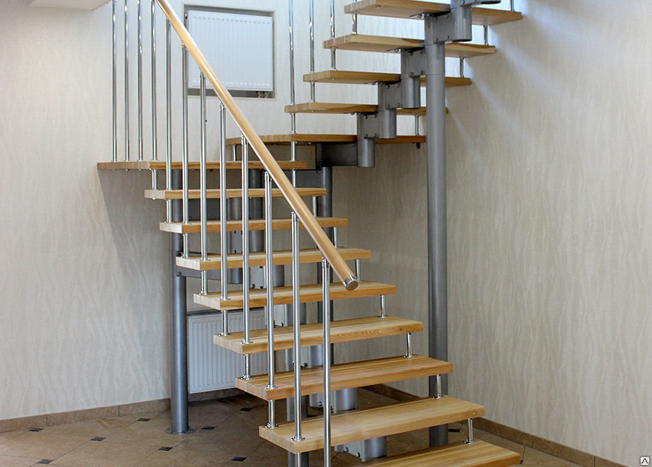 П-образная модульная лестница
