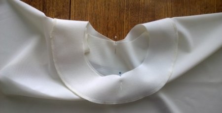 Как сшить платье на осень с цельнокроеным рукавом: выкройка с описанием по пошиву