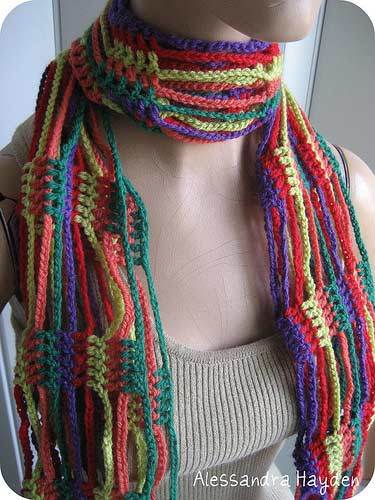 Идеи по вязанию крючком — шапки и шарфы Алессандры Хайден 