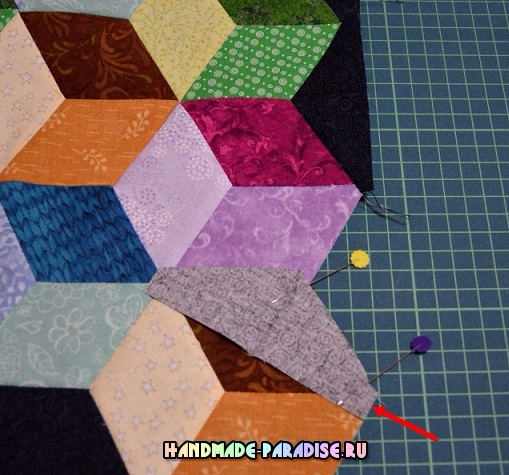 Лоскутное одеяло «Кубики» в технике пэчворк