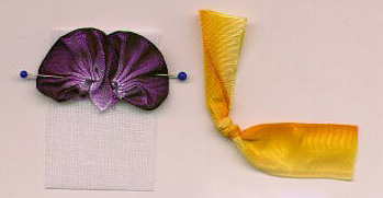 Как сделать цветок "анютины глазки" из атласных лент: мастер класс