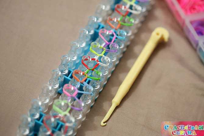 Плетение из резинок: игрушки для начинающих на станке с видео-уроками