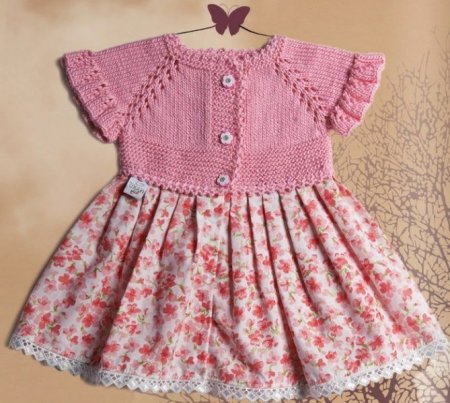 Схема вязания спицами красивого платья для маленьких девочек