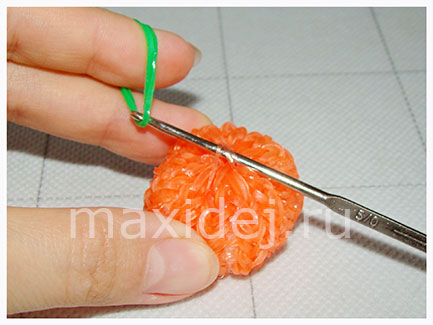 Плетение из резинок: фигурки для начинающих на рогатке и на станке с фото