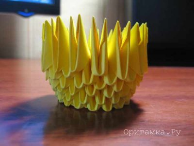 Модульное оригами цыпленка в скорлупе: мастер-класс со схемой сборки
